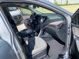 2017 HYUNDAI SANTA FE SUV V6, GDI, 3.3 LITER SE SPORT UTILITY 4D