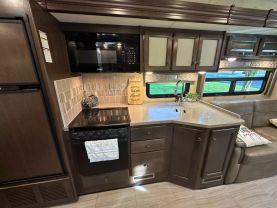 Used 2019 THOR MOTOR COACH WINDSPORT - - 29M - LA Auto Star located in Virginia Beach, VA