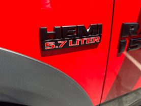 2016 RAM 1500 CREW CAB PICKUP V8, HEMI, 5.7 LITER REBEL PICKUP 4D 5 1/2 FT