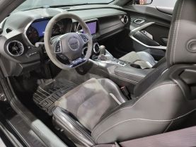 2017 Chevrolet Camaro - - Image 20