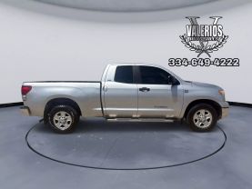 2007 TOYOTA TUNDRA DOUBLE CAB PICKUP V8, 4.7 LITER SR5 PICKUP 4D 6 1/2 FT