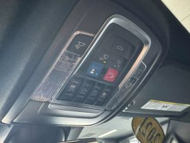 2021 RAM 1500 CREW CAB PICKUP V8, HEMI, ETORQUE, 5.7 LITER LIMITED PICKUP 4D 5 1/2 FT