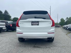 2019 VOLVO XC90