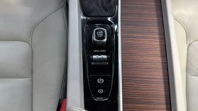 2021 VOLVO S60