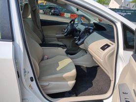 2013 TOYOTA PRIUS V