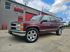 1999 Chevrolet Suburban 1500 - Image 1