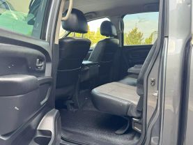 2017 NISSAN TITAN CREW CAB PICKUP V8, 5.6 LITER S PICKUP 4D 5 1/2 FT