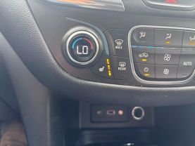 2019 CHEVROLET EQUINOX SUV 4-CYL, TURBO, 1.5 LITER LT SPORT UTILITY 4D at T&T Repairables - used car dealership in Spencer, Indiana.