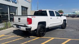 2018 CHEVROLET SILVERADO 1500 CREW CAB PICKUP V8, ECOTEC3, 6.2 LITER HIGH COUNTRY PICKUP 4D 5 3/4 FT