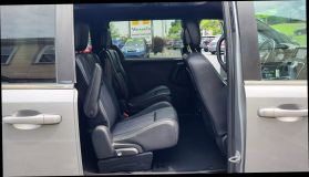 2014 Chrysler Town & Country S Minivan 4d - Image 24