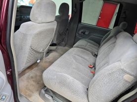 1999 Chevrolet Suburban 1500 - Image 14