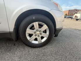 2011 CHEVROLET TRAVERSE SUV V6, 3.6 LITER LT SPORT UTILITY 4D
