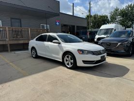 2013 VOLKSWAGEN PASSAT SEDAN 5-CYL, 2.5 LITER 2.5L SE SEDAN 4D at Motors On Wheels - used car dealership in Houston, Texas.