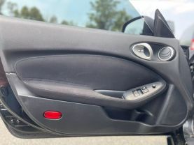 2011 Nissan 370z - Image 27