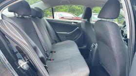 2015 Volkswagen Jetta - Image 22