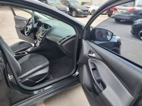 2014 FORD FOCUS SEDAN 4-CYL, FLEX FUEL, 2.0L SE SEDAN 4D