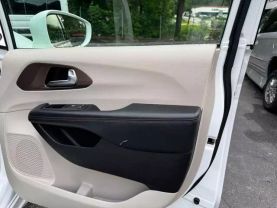 2019 CHRYSLER PACIFICA VAN V6, 3.6 LITER TOURING L MINIVAN 4D