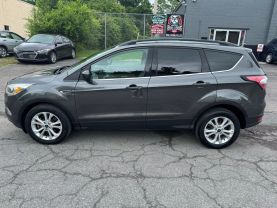 2017 FORD ESCAPE SUV 4-CYL, ECOBOOST, 1.5T SE SPORT UTILITY 4D