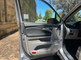 2016 HONDA PILOT SUV V6, I-VTEC, 3.5 LITER LX SPORT UTILITY 4D