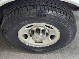 2014 Chevrolet Express 3500 Passengerlt Extended Van 3d - Image 29