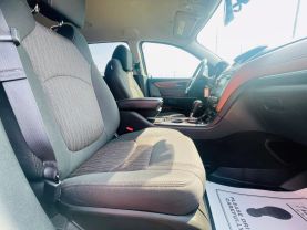 2017 CHEVROLET TRAVERSE SUV V6, 3.6 LITER LT SPORT UTILITY 4D