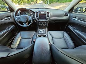 2018 CHRYSLER 300 300 LIMITED SEDAN 4D