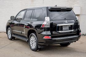 2017 LEXUS GX SUV V8, 4.6 LITER GX 460 SPORT UTILITY 4D