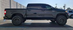 2018 TOYOTA TUNDRA CREWMAX PLATINUM PICKUP 4D 5 1/2 FT