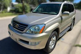 2004 LEXUS GX SUV V8, 4.7 LITER GX 470 SPORT UTILITY 4D