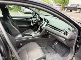 2019 Honda Civic - Image 19