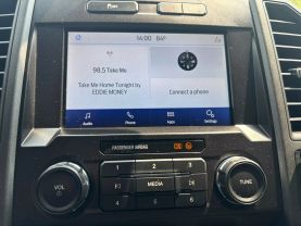2022 FORD F250 SUPER DUTY CREW CAB PICKUP V8, 7.3 LITER XL PICKUP 4D 6 3/4 FT at T&T Repairables - used car dealership in Spencer, Indiana.