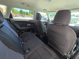 2017 Kia Soul+ Wagon 4d - Image 14