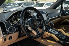 2018 PORSCHE CAYENNE SUV V6, SPRCHG, HYBRID, 3.0L S E-HYBRID SPORT UTILITY 4D