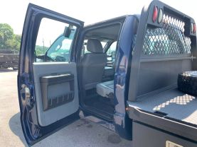 2012 FORD F550 SUPER DUTY CREW CAB 9FT FLATBED GOOSENECK TRUCK FLATBED TRUCKS V8, TURBO DIESEL, 6.7 LITER 176" W.B. 4D - Eddies Auto Sales