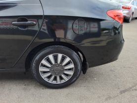 2010 HYUNDAI ELANTRA SEDAN 4-CYL, 2.0 LITER SE SEDAN 4D
