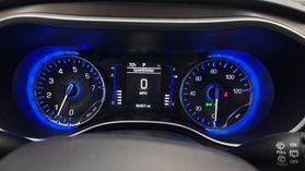 2020 CHRYSLER VOYAGER