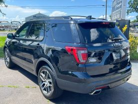 2017 Ford Explorer Sport Suv 4d - Image 4