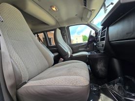 2014 Chevrolet Express 3500 Passengerlt Extended Van 3d - Image 11