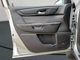 2017 GMC ACADIA LIMITED SUV V6, 3.6 LITER SPORT UTILITY 4D