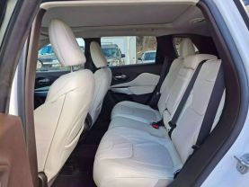 2018 JEEP CHEROKEE SUV V6, 3.2 LITER OVERLAND SPORT UTILITY 4D