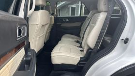 2016 Ford Explorer - Image 17