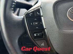 2024 Toyota Prius - Image 24