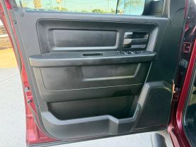 2019 RAM 1500 CLASSIC CREW CAB PICKUP V6, TURBO ECODSL, 3.0L TRADESMAN PICKUP 4D 5 1/2 FT