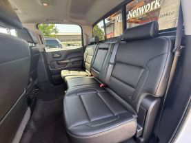 2017 GMC SIERRA 1500 CREW CAB PICKUP V8, ECOTEC3, 5.3 LITER SLT PICKUP 4D 6 1/2 FT