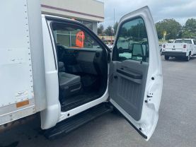 2012 FORD F550 SUPER DUTY REGULAR CAB 18FT BOX TRUCK WITH 2,000 LBS LIFTGATE BOX TRUCKS V8, TURBO DIESEL, 6.7 LITER 165" W.B. 2D - Eddies Auto Sales