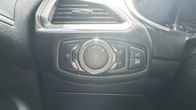 2020 Ford Edge - Image 30