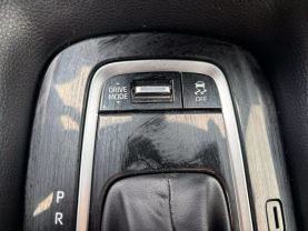 2023 TOYOTA COROLLA SEDAN 4-CYL, DYNAMIC-FORCE, 2.0 LITER SE SEDAN 4D at T&T Repairables - used car dealership in Spencer, Indiana.