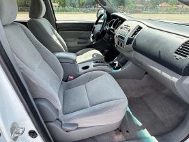 2011 TOYOTA TACOMA DOUBLE CAB PICKUP V6, 4.0 LITER PRERUNNER PICKUP 4D 5 FT