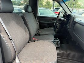 2001 CHEVROLET SILVERADO 1500 REGULAR CAB PICKUP V6, 4.3 LITER SHORT BED