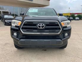 2017 TOYOTA TACOMA DOUBLE CAB SR5 PICKUP 4D 5 FT